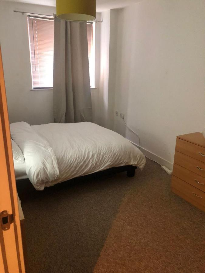 Lovely Serviced Apartment 2Min 2 City Center Manchester Exterior photo